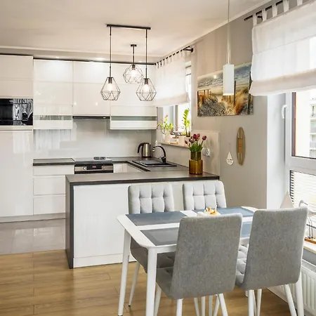 Baltycka 11c Surfingbird Apartamento *